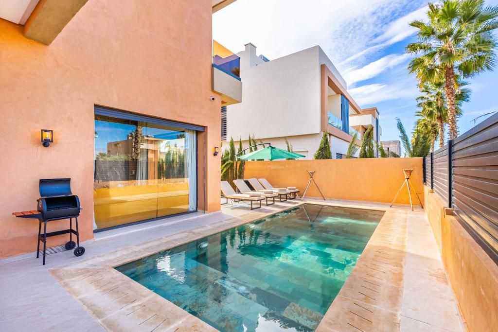 Villa moderne avec piscine